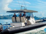 3x soft rider luxury bolster seats at helm - choice of three colours